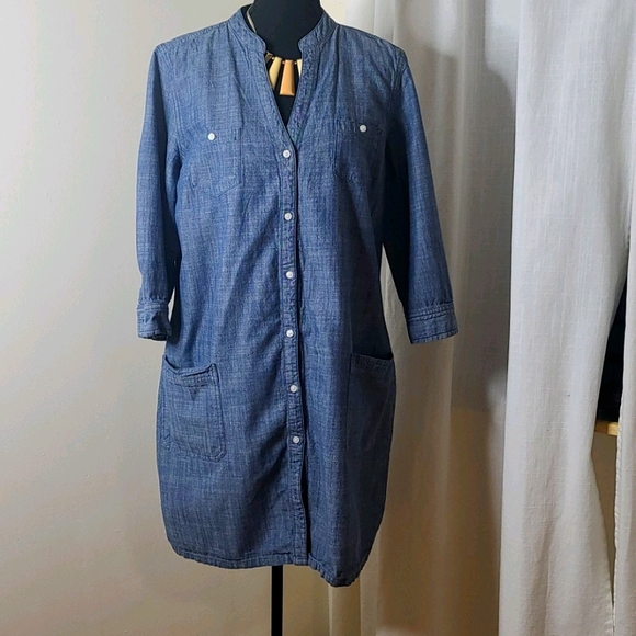 Old Navy Dresses & Skirts - Denim dress